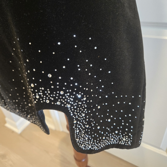 Zara NWT Black Rhinestone Velvet High-Waist Mini Skirt, Size XL - Picture 6 of 13